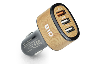 3-Port Car Charger with QC3.0 Quick Charging Function
